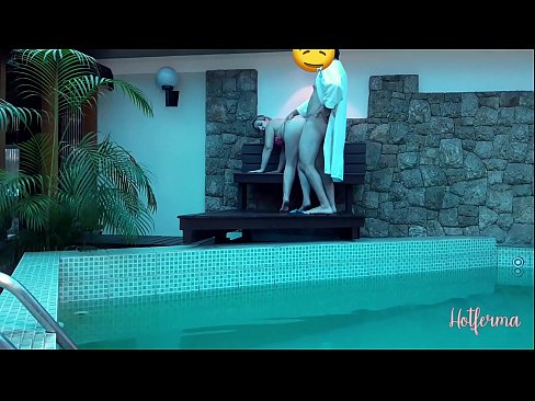 ❤️ Šef poziva sobaricu na bazen, ali nije mogao odoljeti vrućini Porno na hr.exomassage-surgut.ru ❌